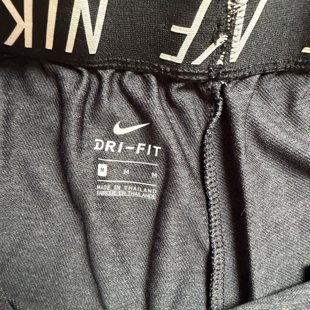 Nike Tempo Women’s M Dri-FIT Running Shorts Gray Logo Waistband Drawstring - Picture 5 of 10